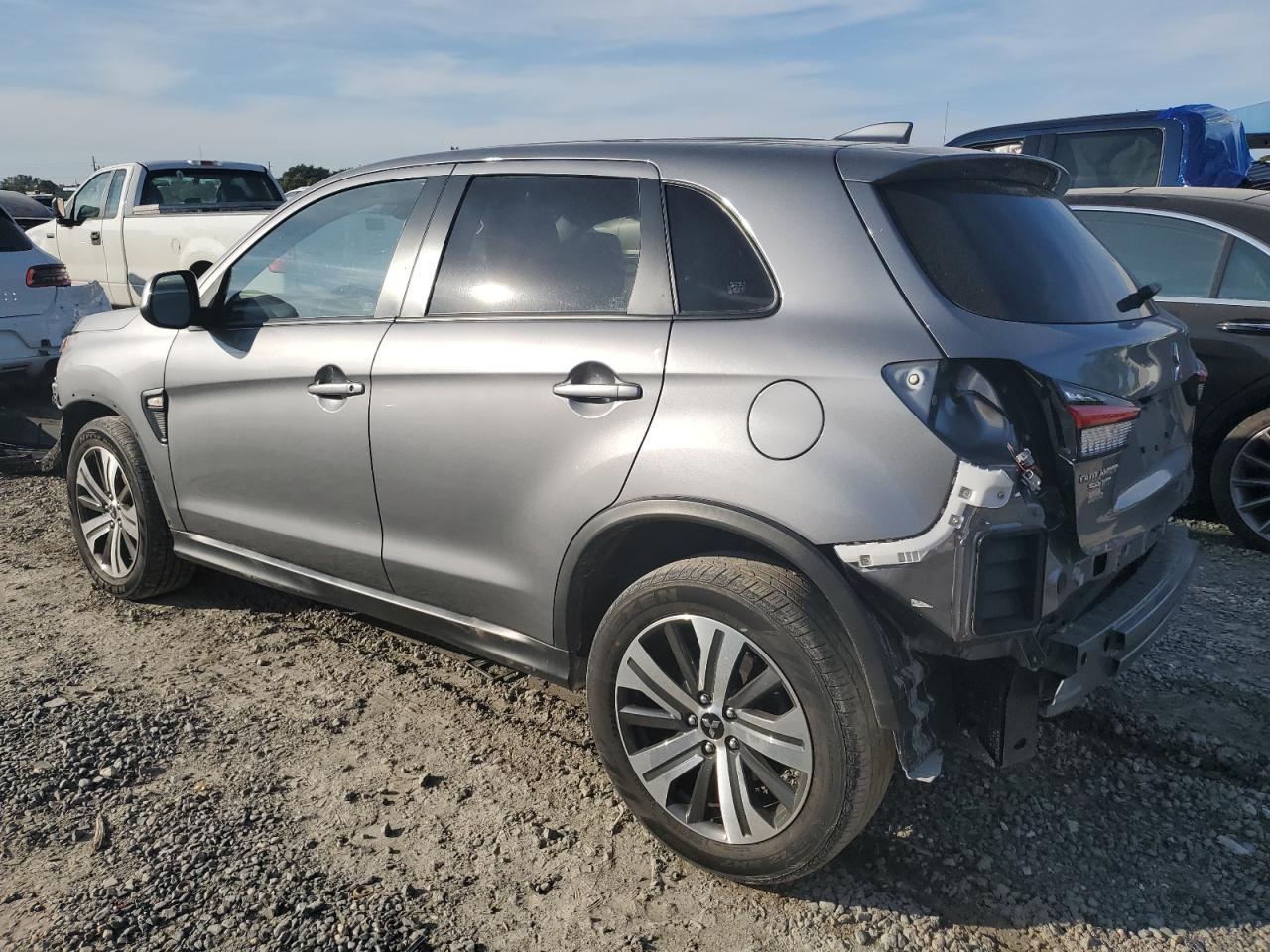 Obraz 2 z 2021 MITSUBISHI OUTLANDER SPORT ES 2021 z VIN JA4APUAU2MU016427
