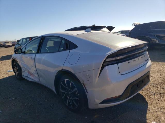 Obraz 2 z 2023 TOYOTA PRIUS PRIME SE 2023 z VIN JTDACACU0P3001058