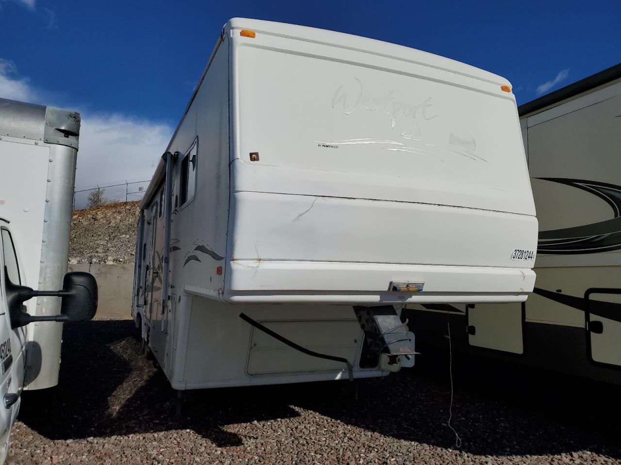 Obraz 1 z 1999 FLEETWOOD FLEETWOOD 1999 z VIN 1EM5V3620X9315295