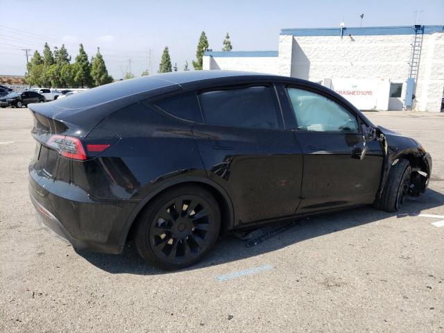 Obraz 3 z 2023 TESLA MODEL Y  2023 z VIN 7SAYGDEE3PF621970