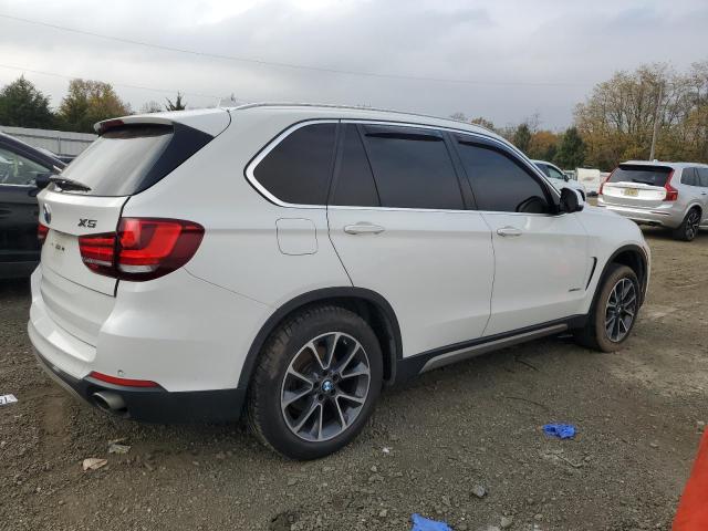 Obraz 3 z 2017 BMW X5 XDRIVE35I 2017 z VIN 5UXKR0C3XH0V74992