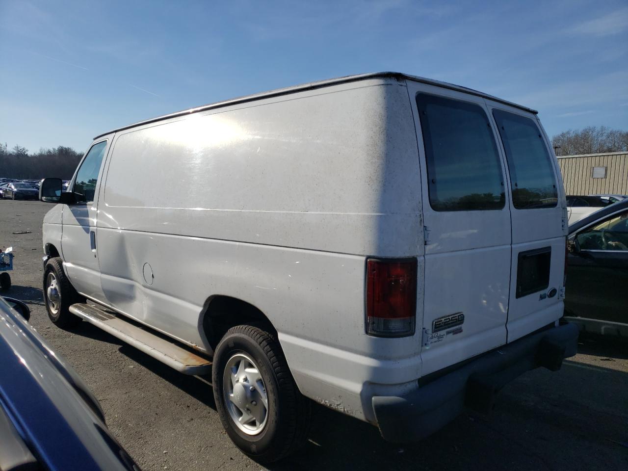 Изображение 2 2013 FORD ECONOLINE E250 VAN 2013 с VIN 1FTNE2EW8DDA20933