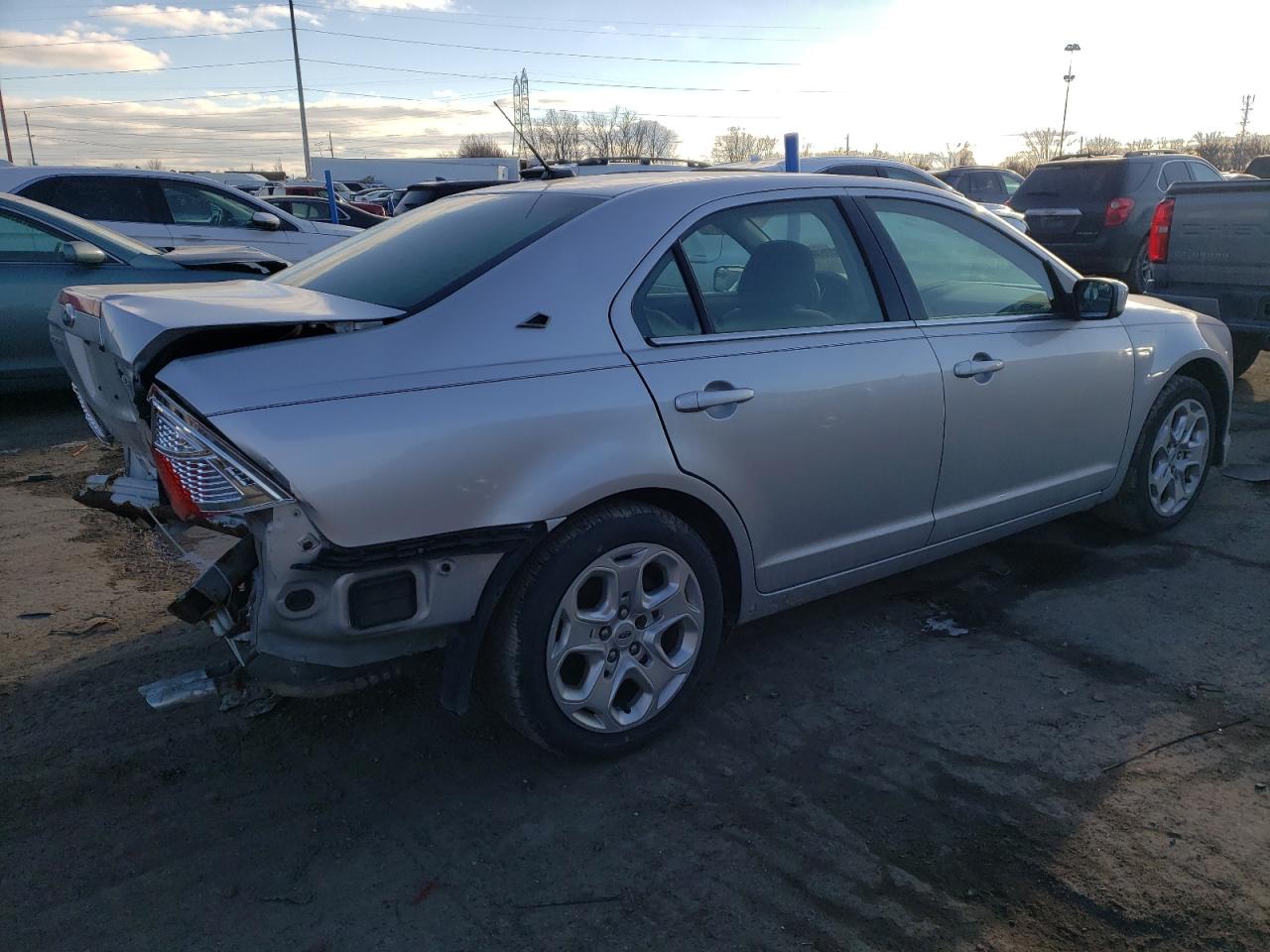 Изображение 3 2011 FORD FUSION SE 2011 с VIN 3FAHP0HA3BR302628