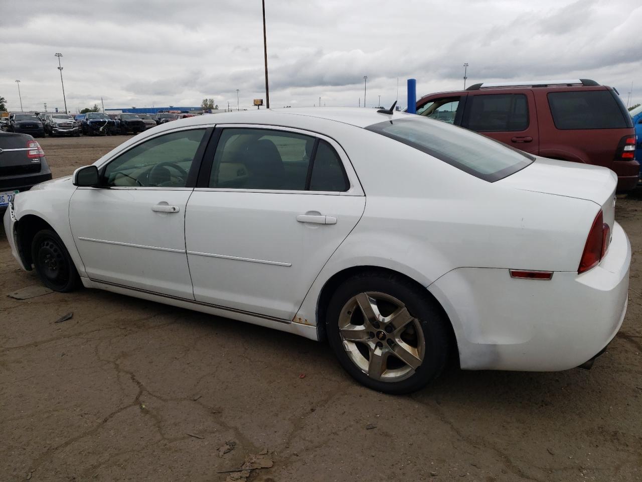 Obraz 2 z 2010 CHEVROLET MALIBU 1LT 2010 z VIN 1G1ZC5EB0A4119076