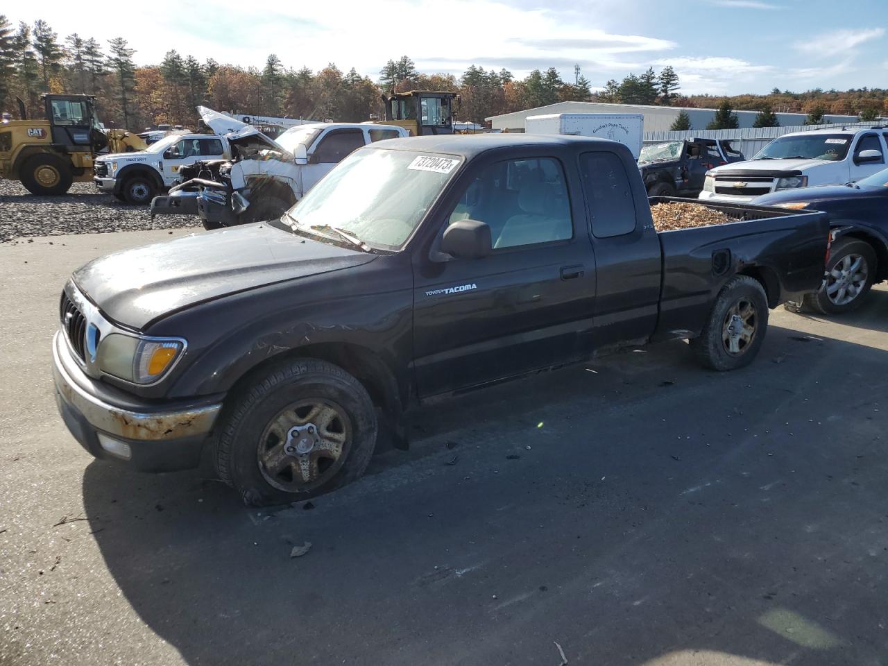 Image 1 of 2004 TOYOTA TACOMA XTRACAB 2004 with VIN 5TEVL52N34Z355642