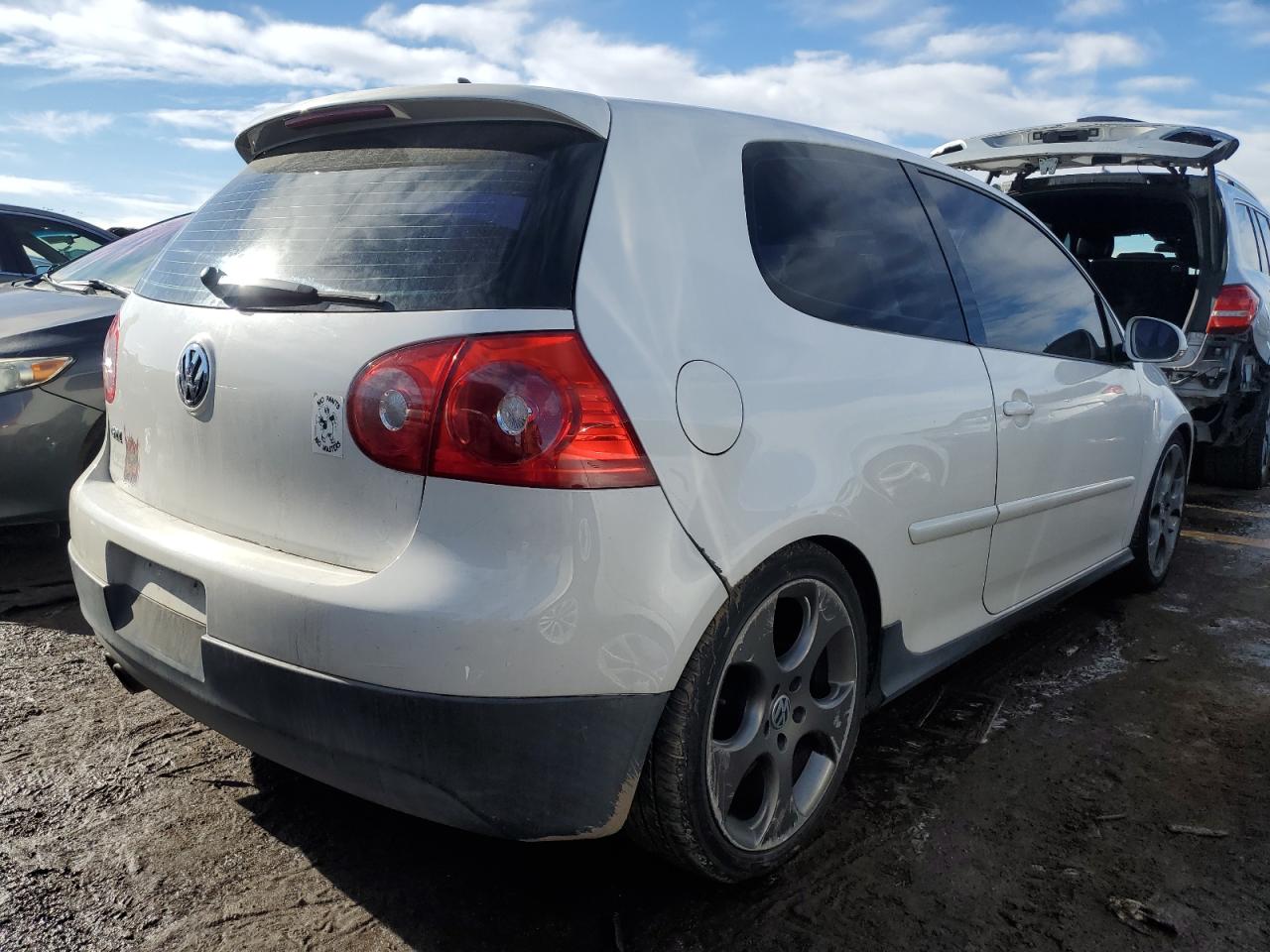 Image 3 of 2009 VOLKSWAGEN GTI  2009 with VIN WVWFD71KX9W131910