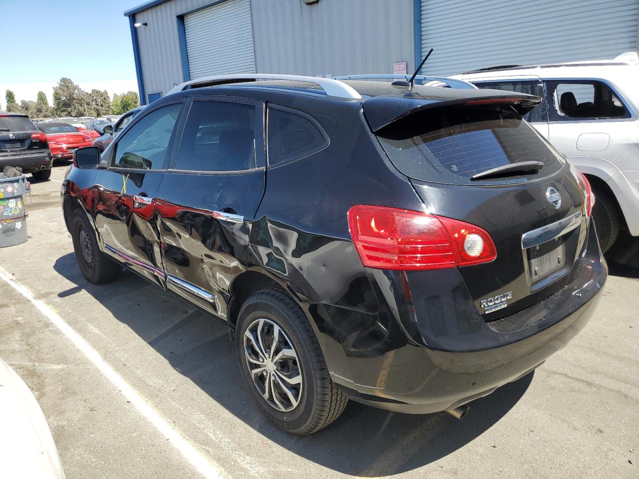Image 2 of 2015 NISSAN ROGUE SELECT S 2015 with VIN JN8AS5MVXFW762053