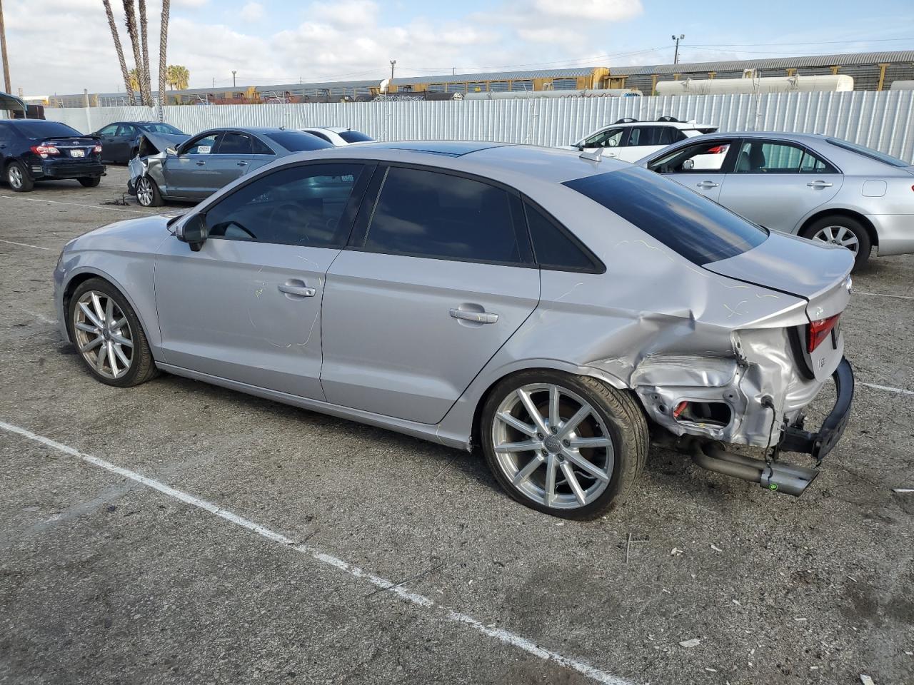 Obraz 2 z 2016 AUDI A3 PREMIUM 2016 z VIN WAUA7GFF9G1028188