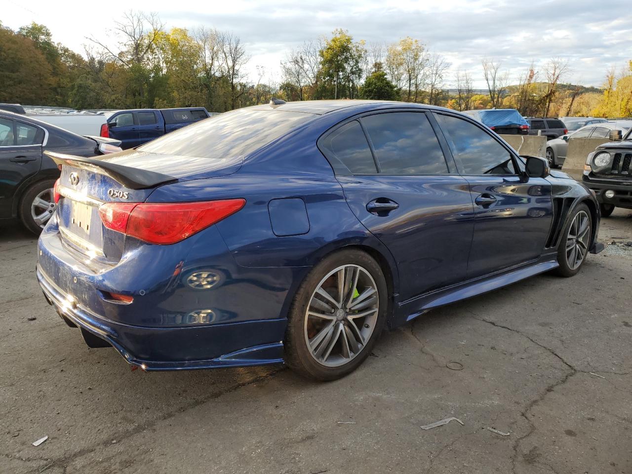 Obraz 3 z 2017 INFINITI Q50 PREMIUM 2017 z VIN JN1EV7AP7HM736551