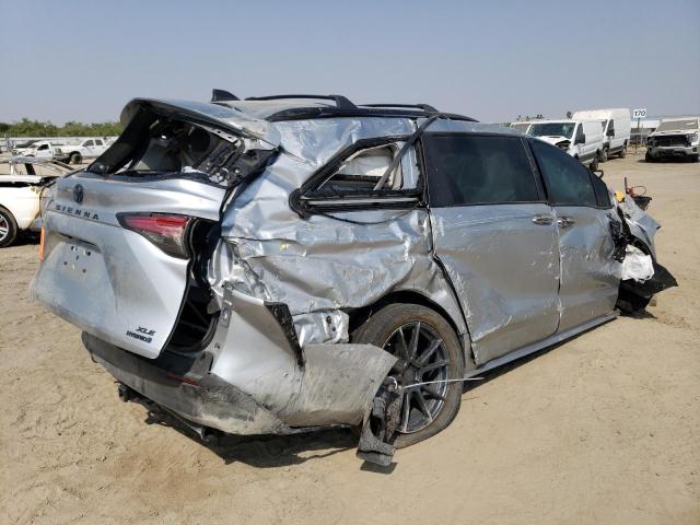 Obraz 3 z 2022 TOYOTA SIENNA XLE 2022 z VIN 5TDJRKEC7NS088977