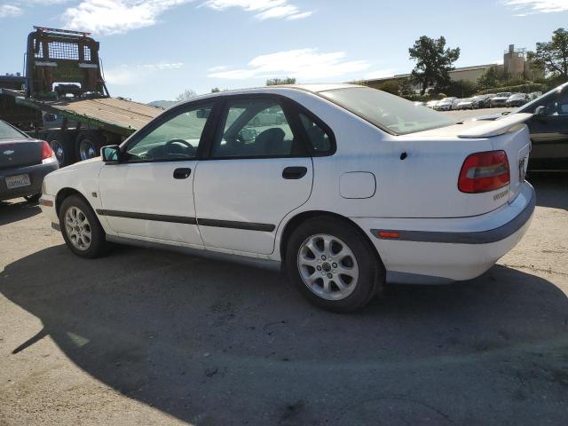 Image 2 of 2000 VOLVO S40  2000 with VIN YV1VS2558YF495311