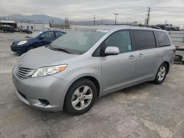 Изображение 1 2017 TOYOTA SIENNA LE 2017 с VIN 5TDKZ3DCXHS831406