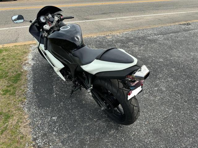 Image 3 of 2007 KAWASAKI ZX600 P 2007 with VIN JKAZX4P177A002951