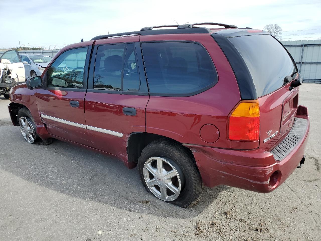 Image 2 of 2008 GMC ENVOY  2008 with VIN 1GKDT13SX82178949