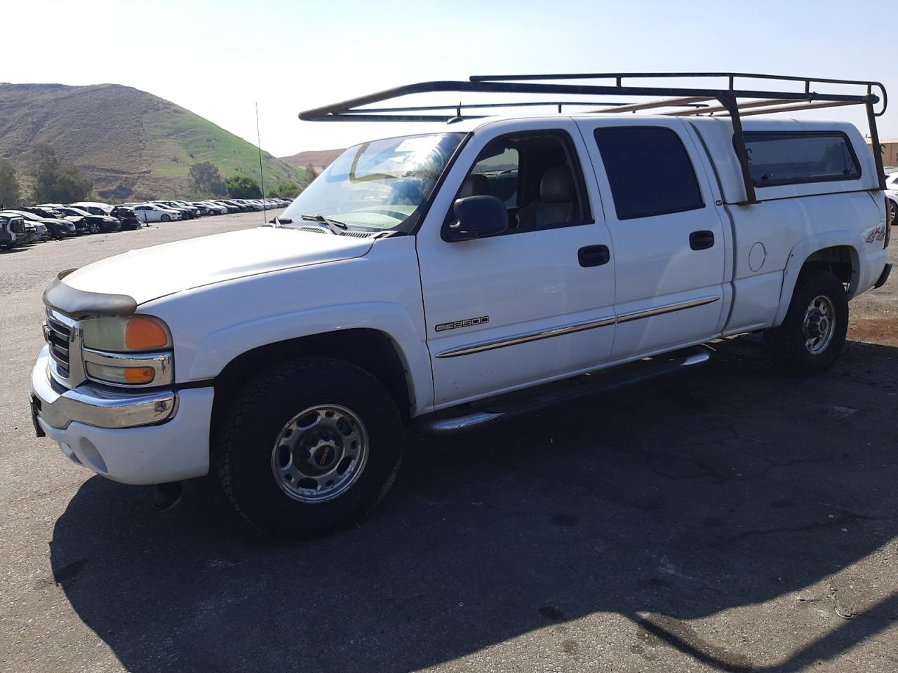 2004 GMC SIERRA K2500 CREW CAB 2004 image
