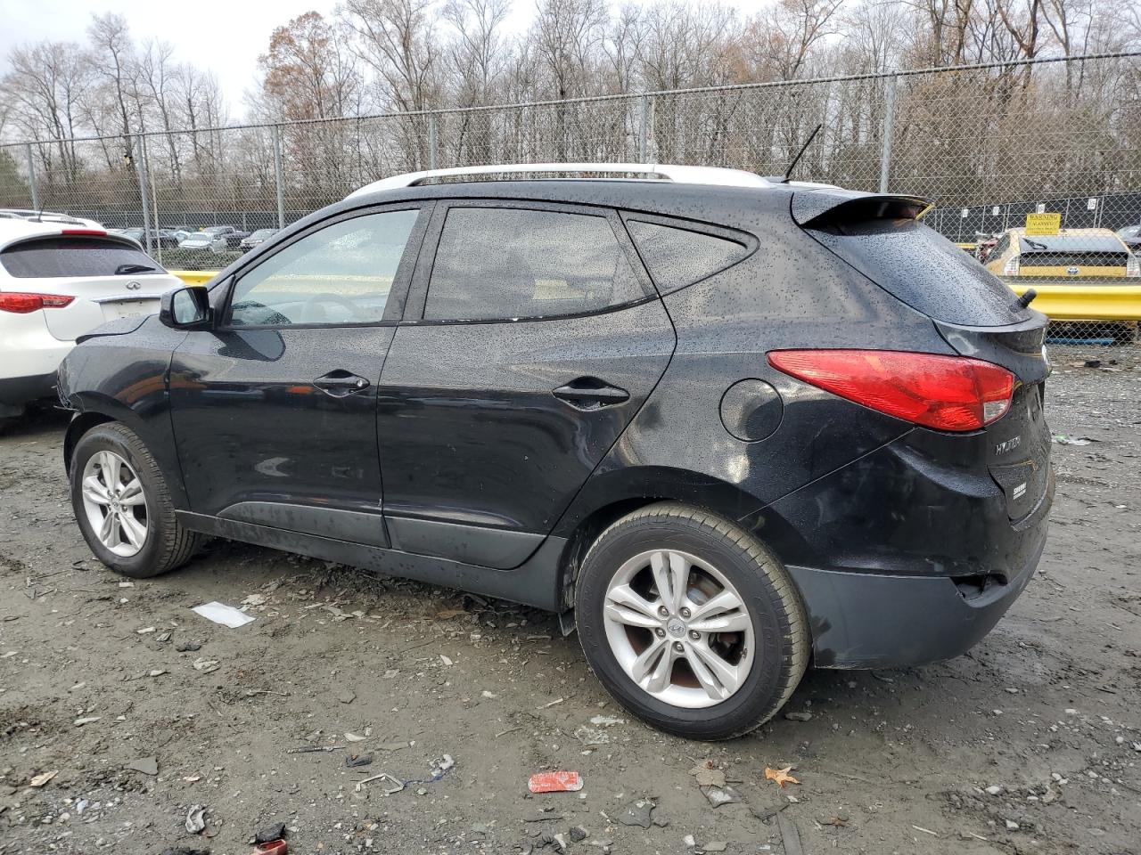 Изображение 2 2010 HYUNDAI TUCSON GLS 2010 с VIN KM8JUCAC5AU021175