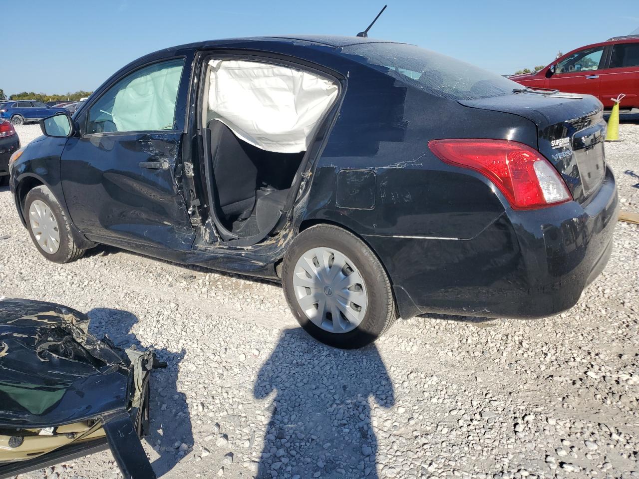 Image 2 of 2019 NISSAN VERSA S 2019 with VIN 3N1CN7APXKL830030