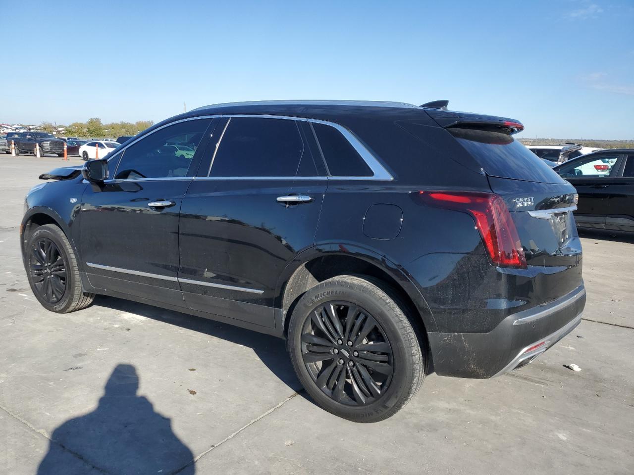 Изображение 2 2021 CADILLAC XT5 PREMIUM LUXURY 2021 с VIN 1GYKNCRS3MZ130382