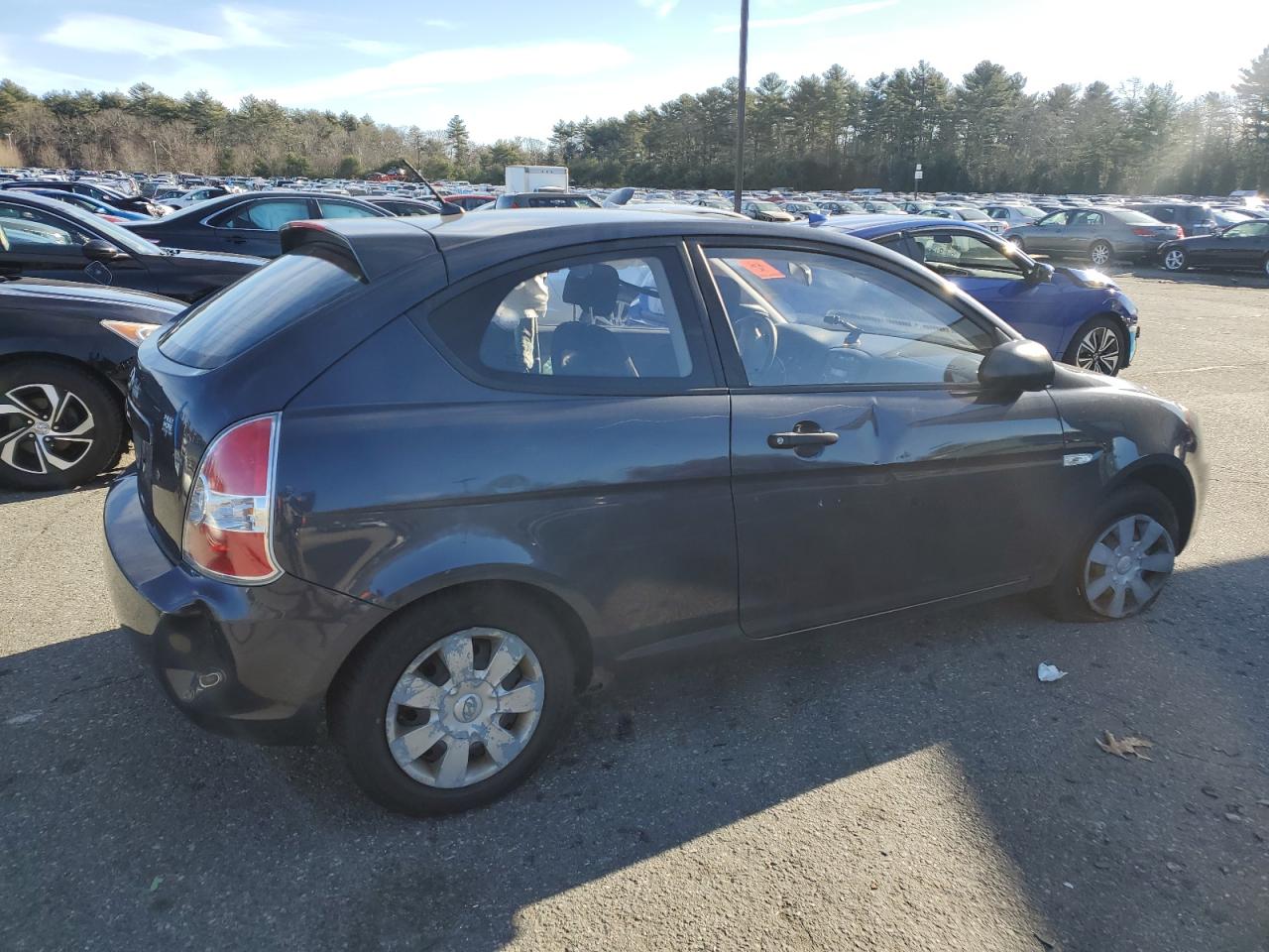 Image 3 of 2007 HYUNDAI ACCENT GS 2007 with VIN KMHCM36C27U035450