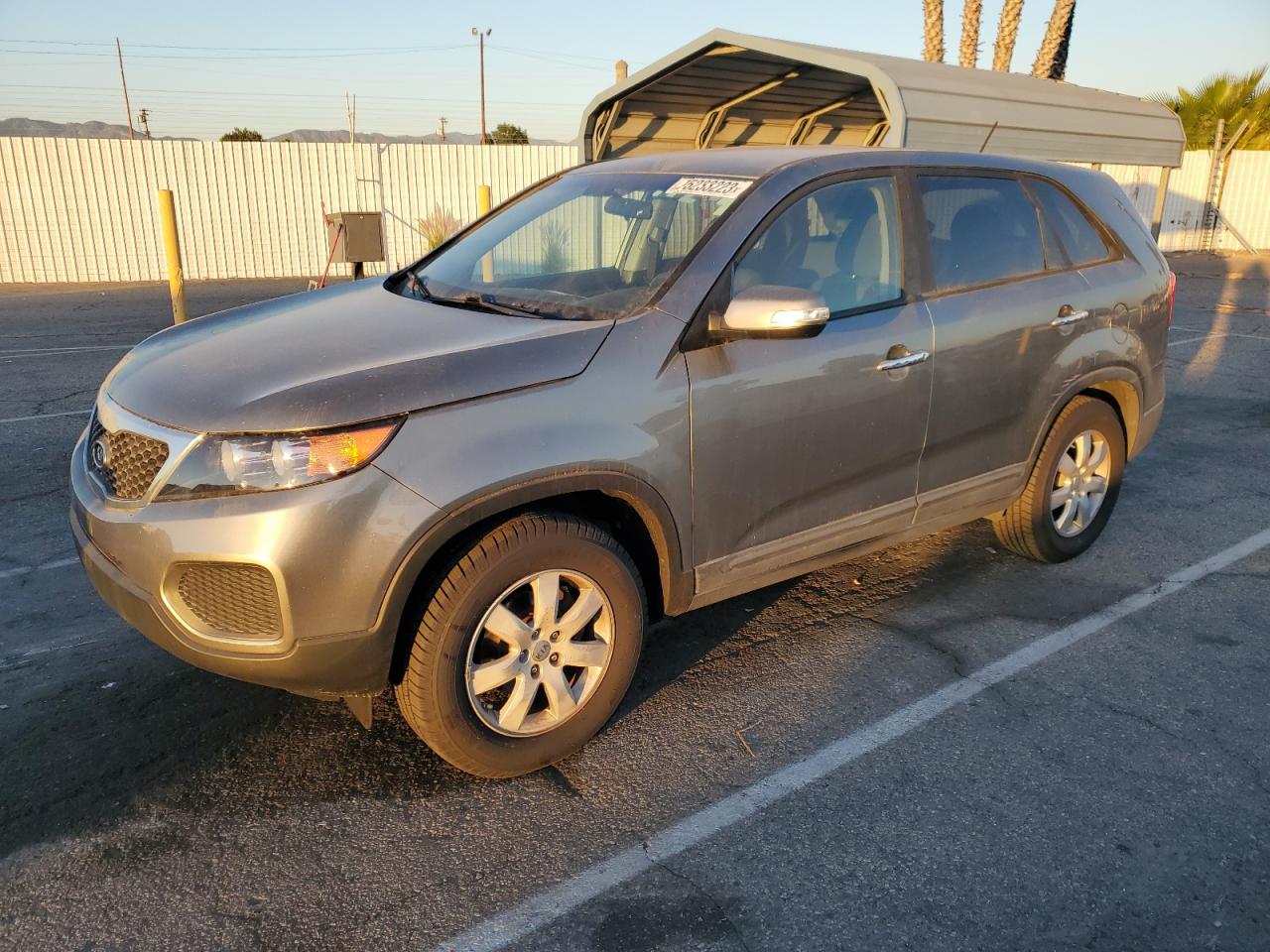 Изображение 1 2013 KIA SORENTO LX 2013 с VIN 5XYKT3A15DG345534