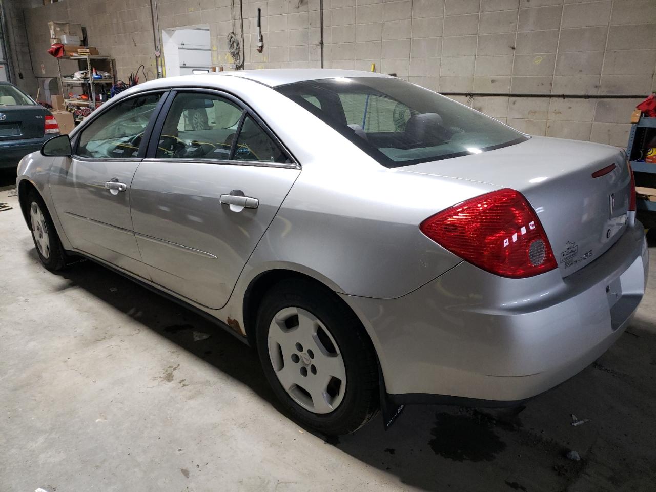 Изображение 2 2005 PONTIAC G6  2005 с VIN 1G2ZG528X54146235