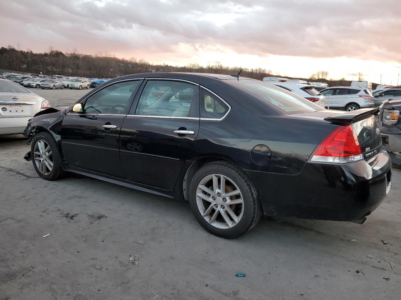 Obraz 2 z 2013 CHEVROLET IMPALA LTZ 2013 z VIN 2G1WC5E38D1149258