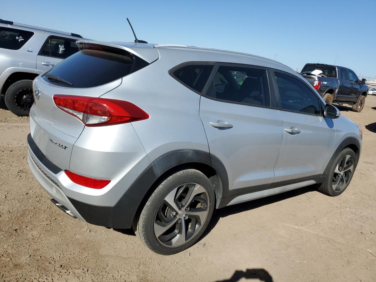Obraz 3 z 2017 HYUNDAI TUCSON LIMITED 2017 z VIN KM8J33A26HU370558