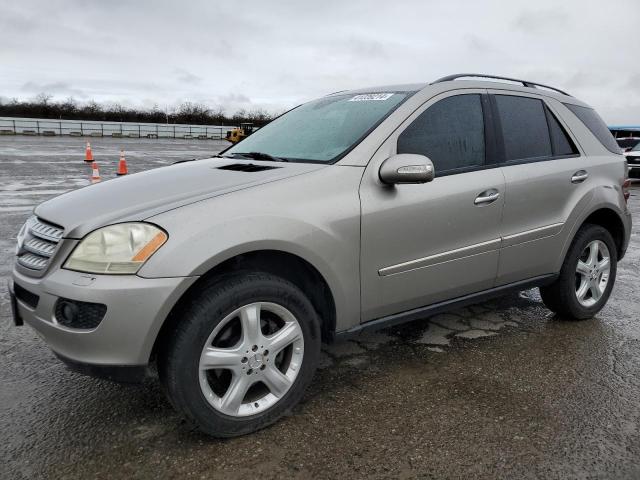 Obraz 1 z 2006 MERCEDES-BENZ ML 500 2006 z VIN 4JGBB75E16A044037