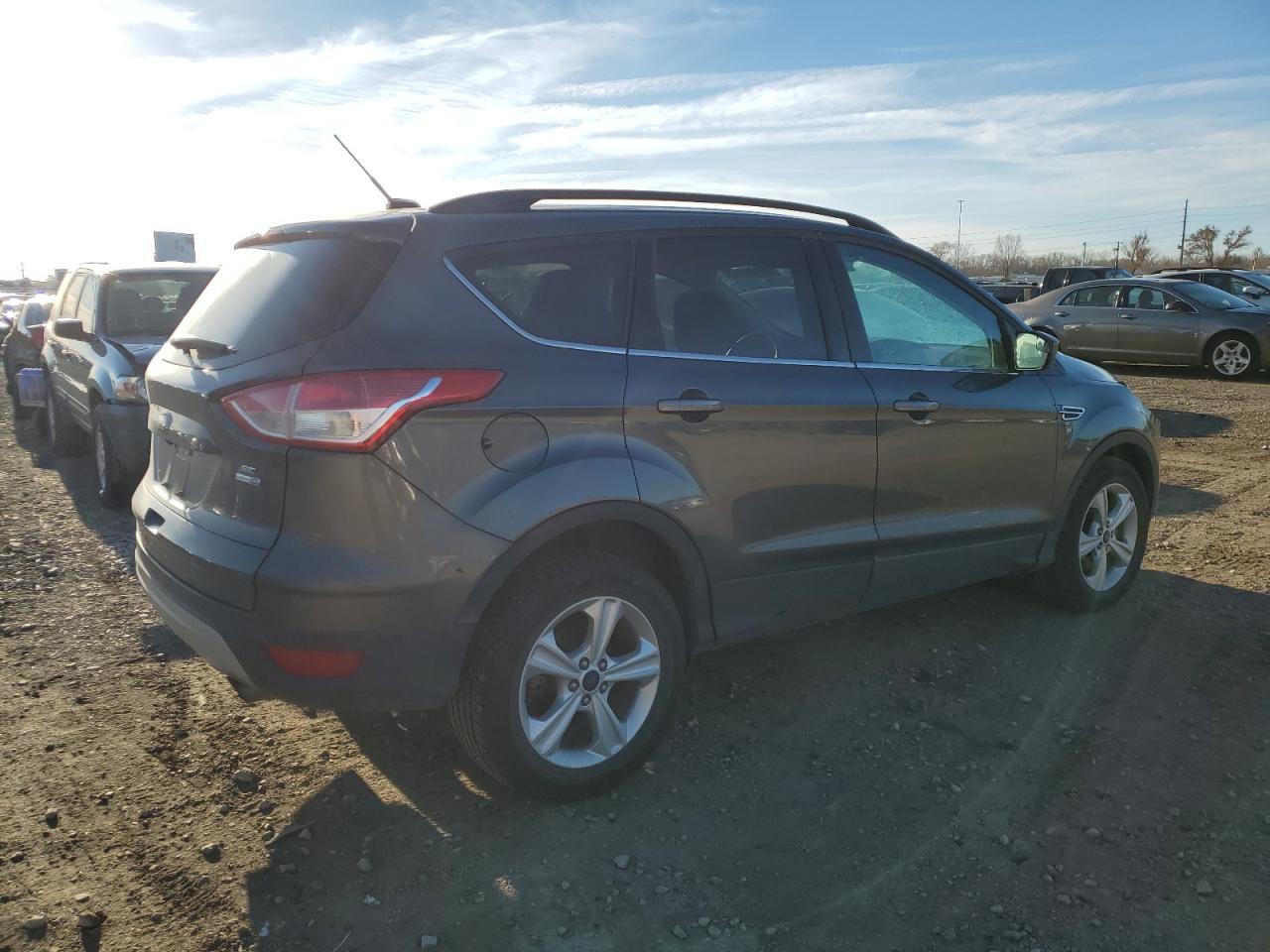 Изображение 3 2016 FORD ESCAPE SE 2016 с VIN 1FMCU9GXXGUC62468