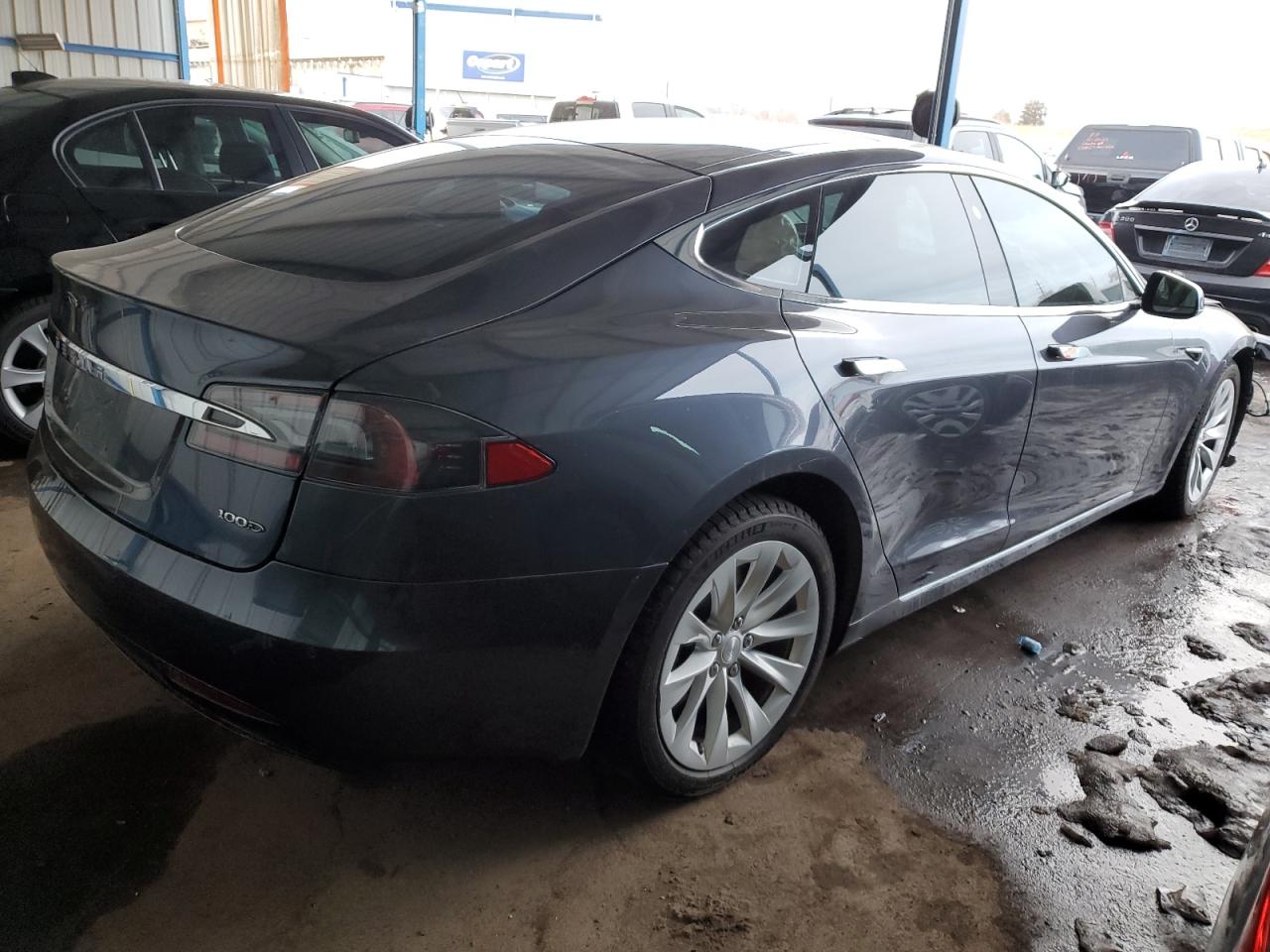 Image 3 of 2017 TESLA MODEL S  2017 with VIN 5YJSA1E21HF229029