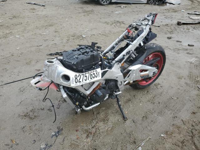 Obraz 2 z 2017 APRILIA RSV4 RR 2017 z VIN ZD4KEU002HS000670