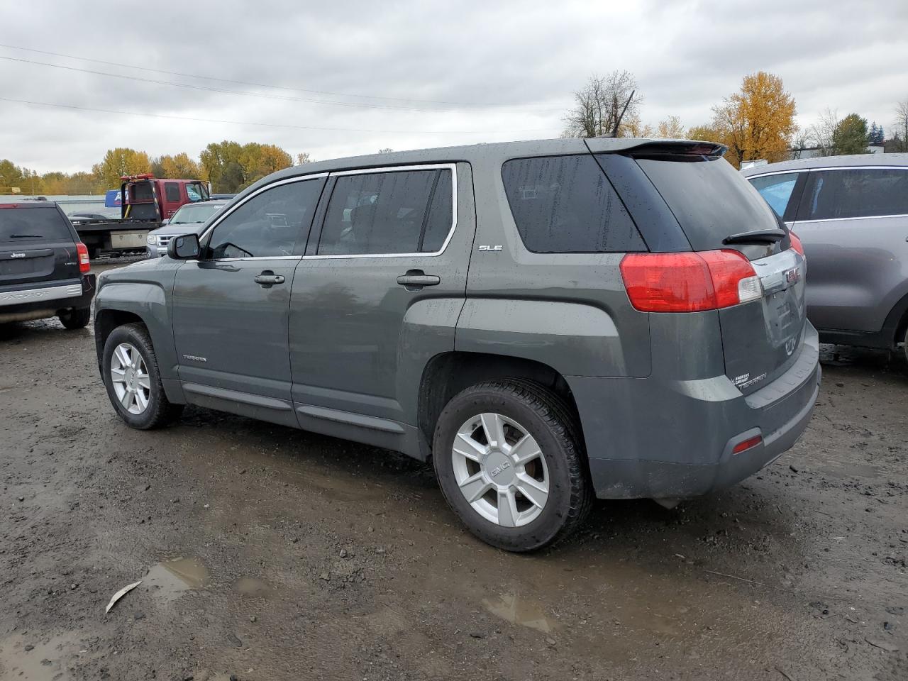 Image 2 of 2013 GMC TERRAIN SLE 2013 with VIN 2GKALMEK3D6372687