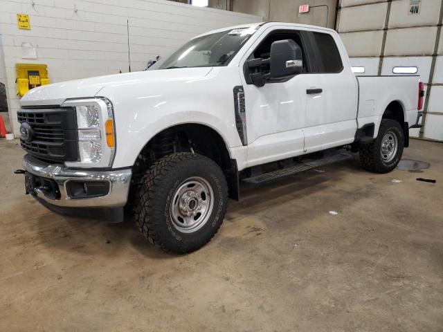 Изображение 2023 FORD F250 SUPER DUTY 2023