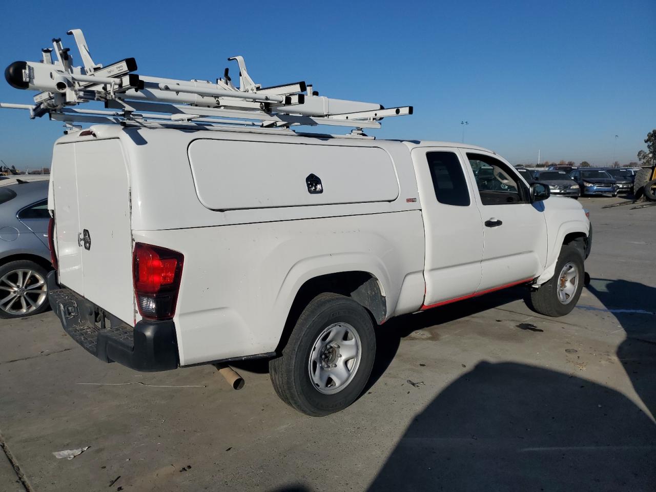 Obraz 3 z 2021 TOYOTA TACOMA ACCESS CAB 2021 z VIN 3TYRX5GN2MT010800