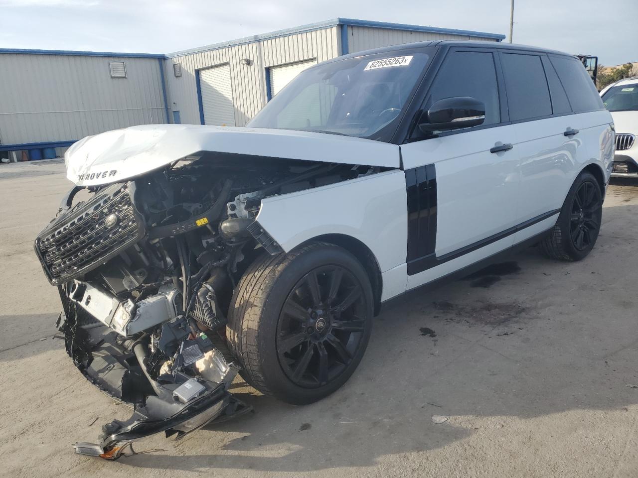 Image 1 of 2016 LAND ROVER RANGE ROVER HSE 2016 with VIN SALGS2KF3GA264090