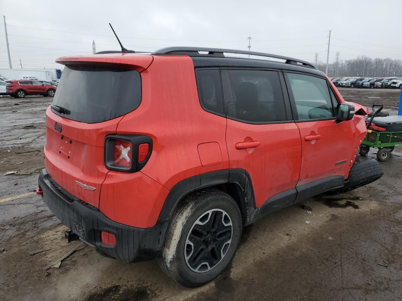 Image 3 of 2015 JEEP RENEGADE TRAILHAWK 2015 with VIN ZACCJBCT7FPB90619