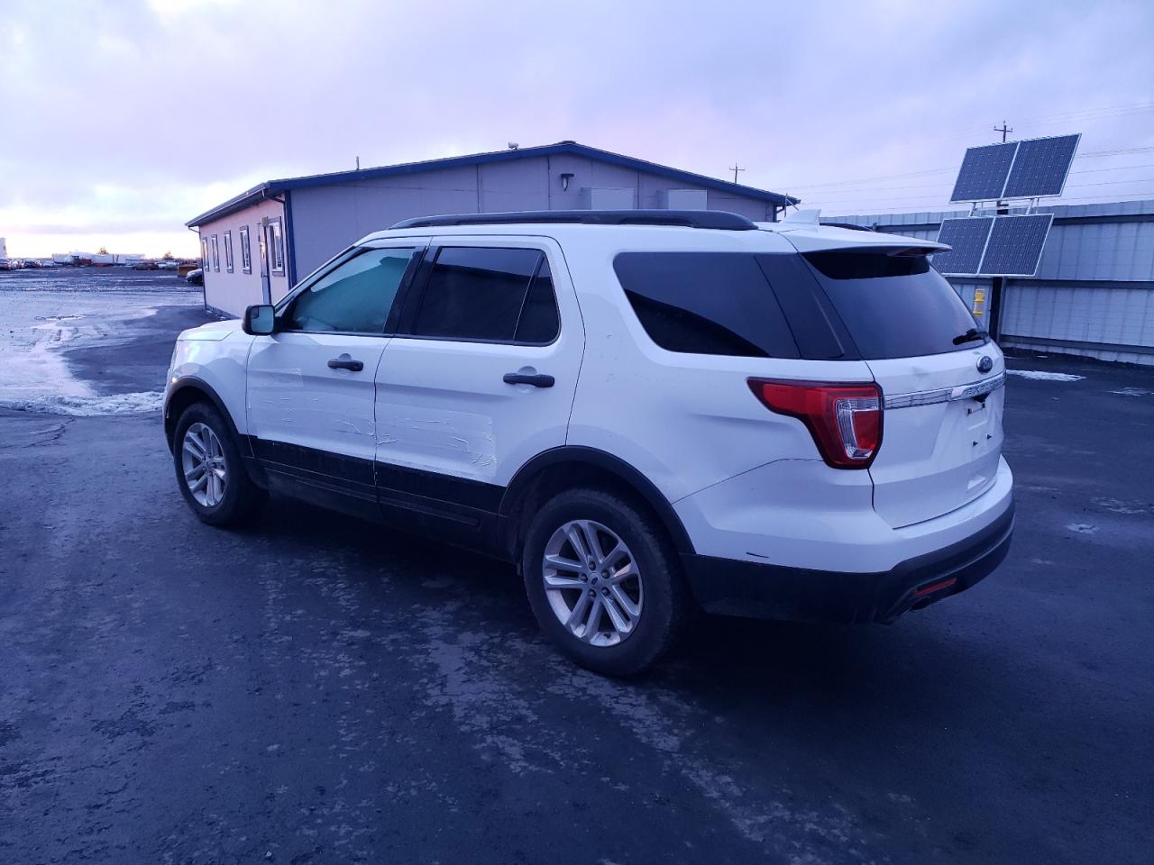 Image 2 of 2017 FORD EXPLORER  2017 with VIN 1FM5K8BH3HGA62427
