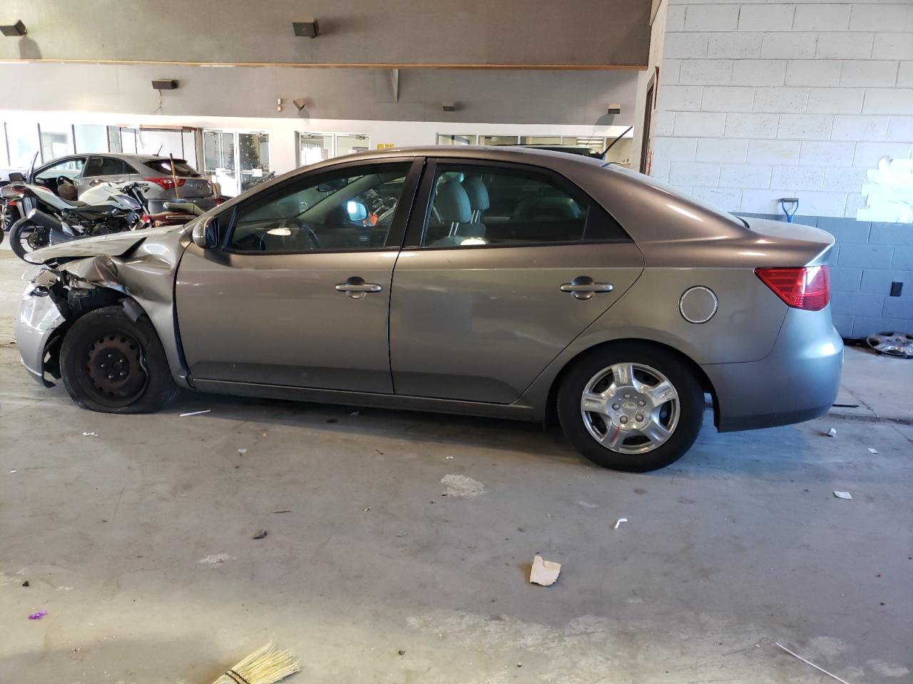 Obraz 2 z 2012 KIA FORTE EX 2012 z VIN KNAFU4A26C5644838