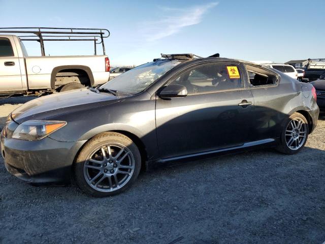 Obraz 1 z 2005 TOYOTA SCION TC  2005 z VIN JTKDE167250035247