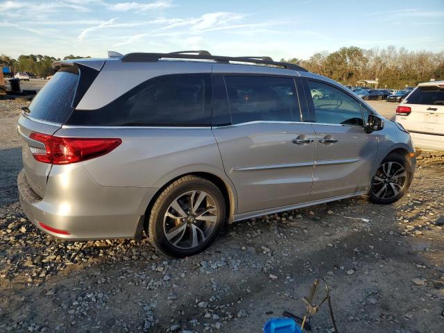 Obraz 3 z 2018 HONDA ODYSSEY ELITE 2018 z VIN 5FNRL6H9XJB077627