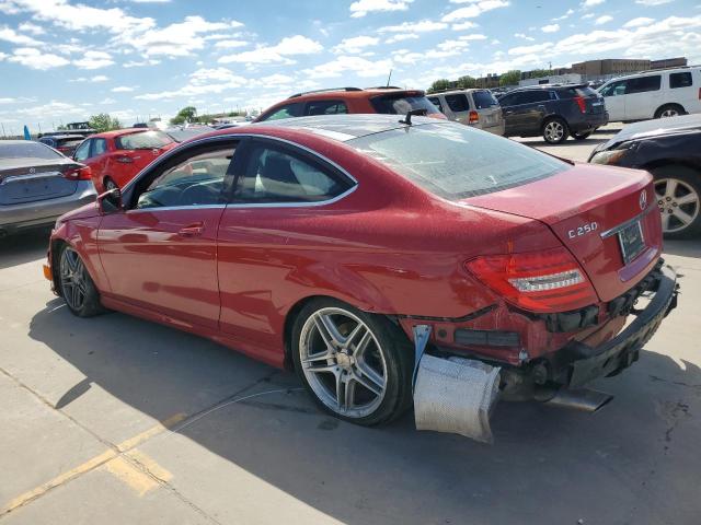 Obraz 2 z 2014 MERCEDES-BENZ C 250 2014 z VIN WDDGJ4HB9EG198378