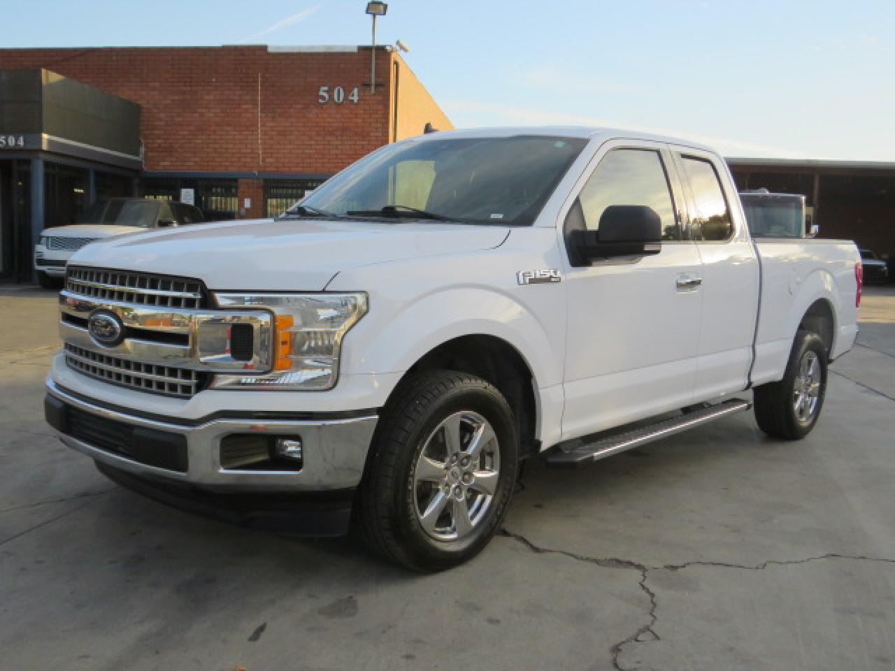 Image 2 of 2019 FORD F150 SUPER CAB 2019 with VIN 1FTEX1C57KKC51362
