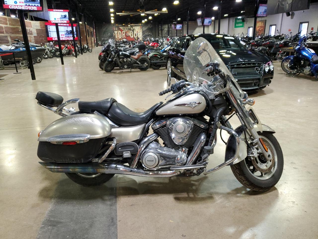 Image 1 of 2010 KAWASAKI VN1700 C 2010 with VIN JKBVNRC16AA005527