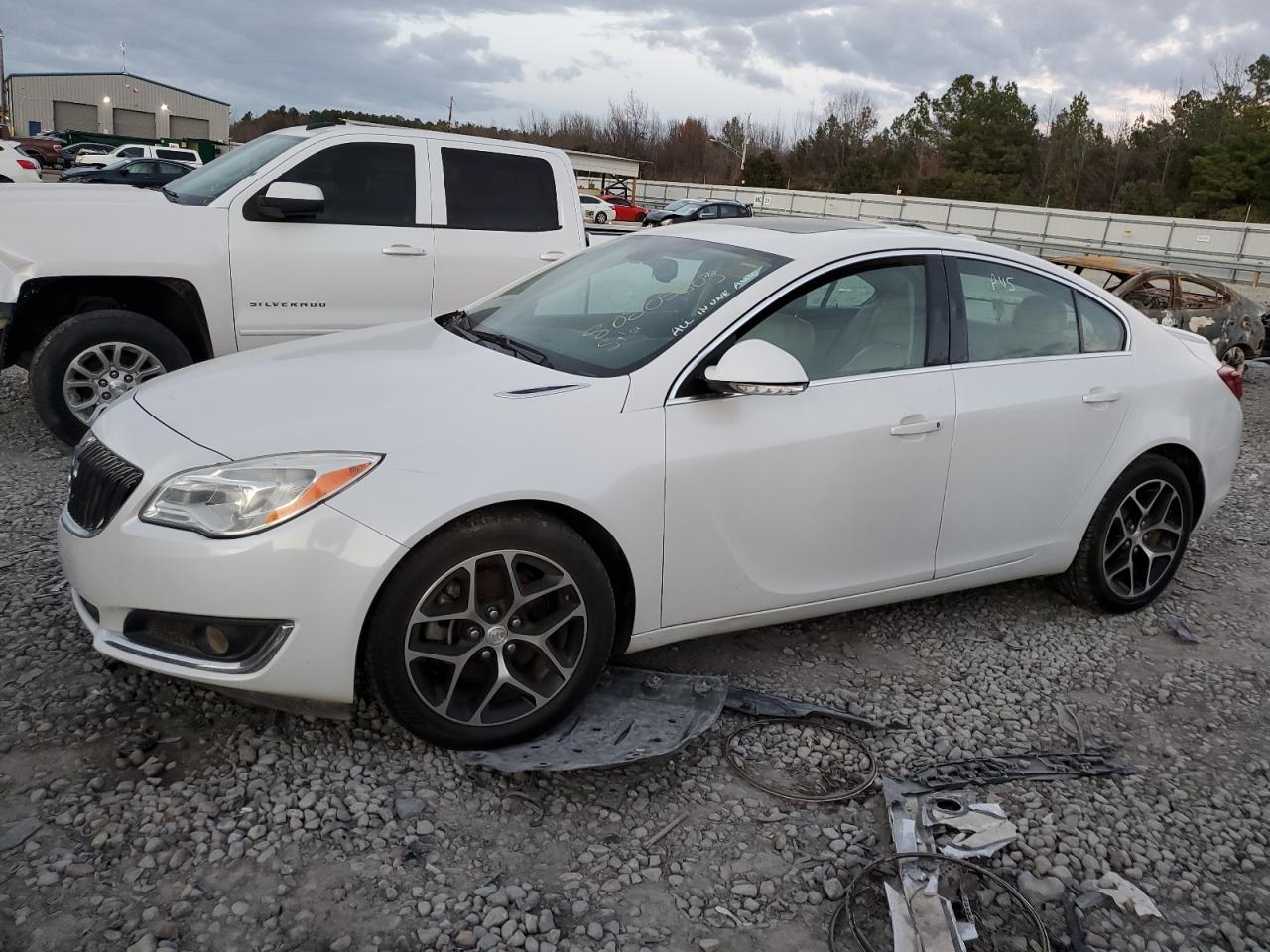 Изображение 2016 BUICK REGAL SPORT TOURING 2016