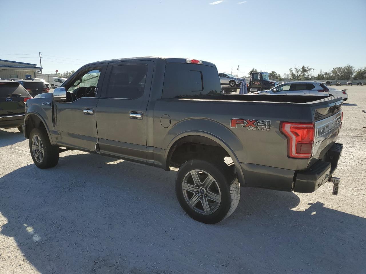 Obraz 2 z 2015 FORD F150 SUPERCREW 2015 z VIN 1FTEW1EF8FFB95424