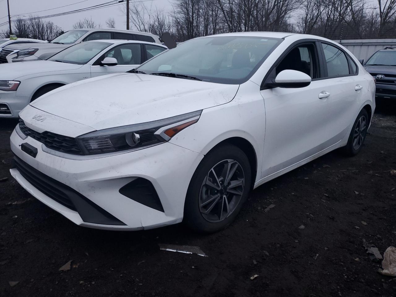 Изображение 2022 KIA FORTE FE 2022