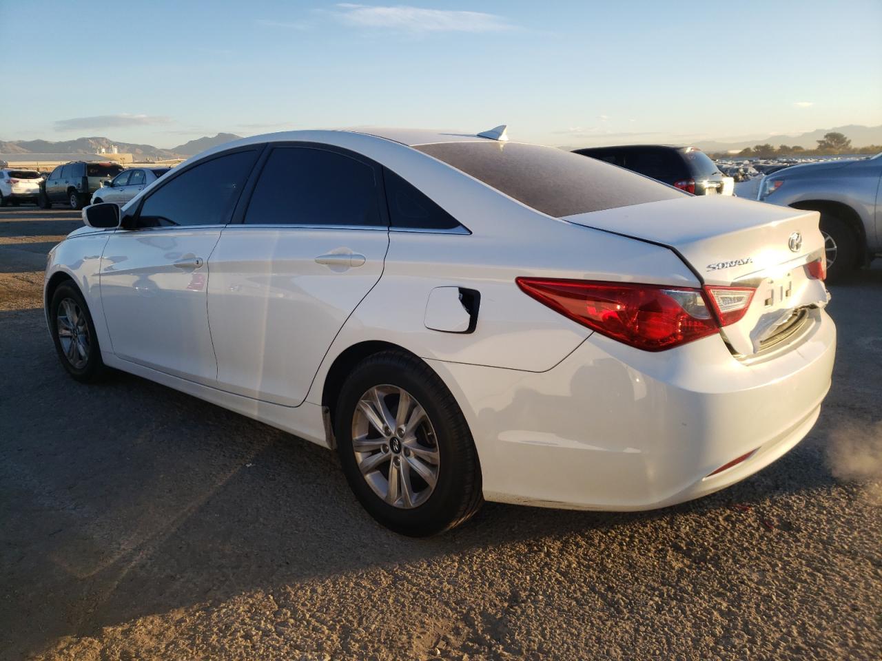 Obraz 2 z 2013 HYUNDAI SONATA GLS 2013 z VIN 5NPEB4AC0DH729544