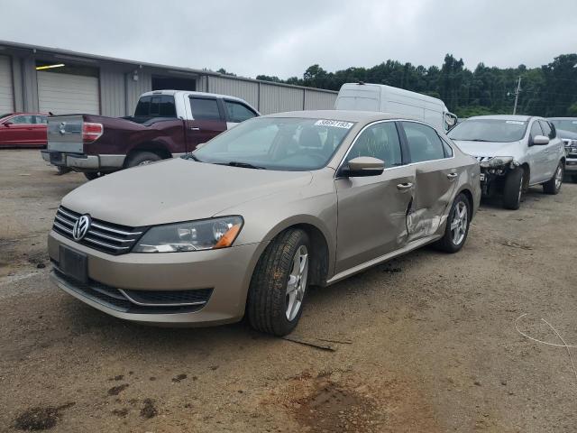 Image 1 of 2015 VOLKSWAGEN PASSAT SE 2015 with VIN 1VWBT7A37FC008957