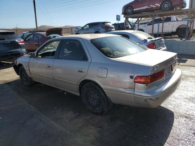 Obraz 2 z 2000 TOYOTA CAMRY CE 2000 z VIN 4T1BG22K5YU714513