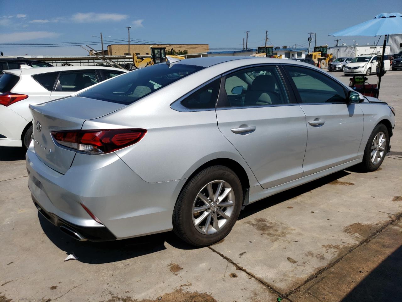 Изображение 3 2019 HYUNDAI SONATA SE 2019 с VIN 5NPE24AF1KH782793